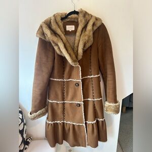 Laundry Gorgeous cognac brown suede coat
